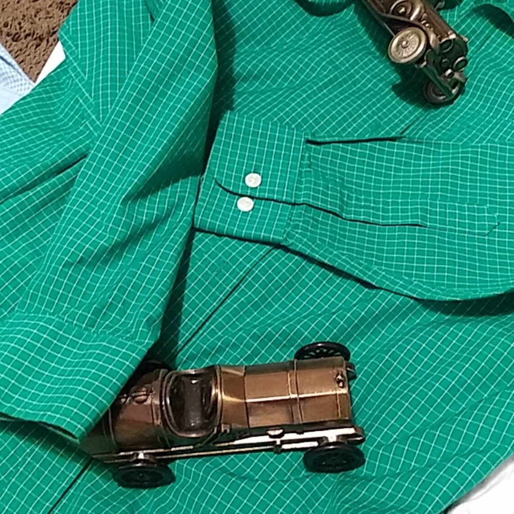 Shirt - Picture 2 of 2
